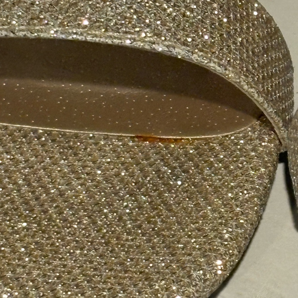 DREAM PAIRS Womens Low-Chunk Low Heel Pump Sandal, Size 7.5 Gold Glitter - Picture 7 of 10